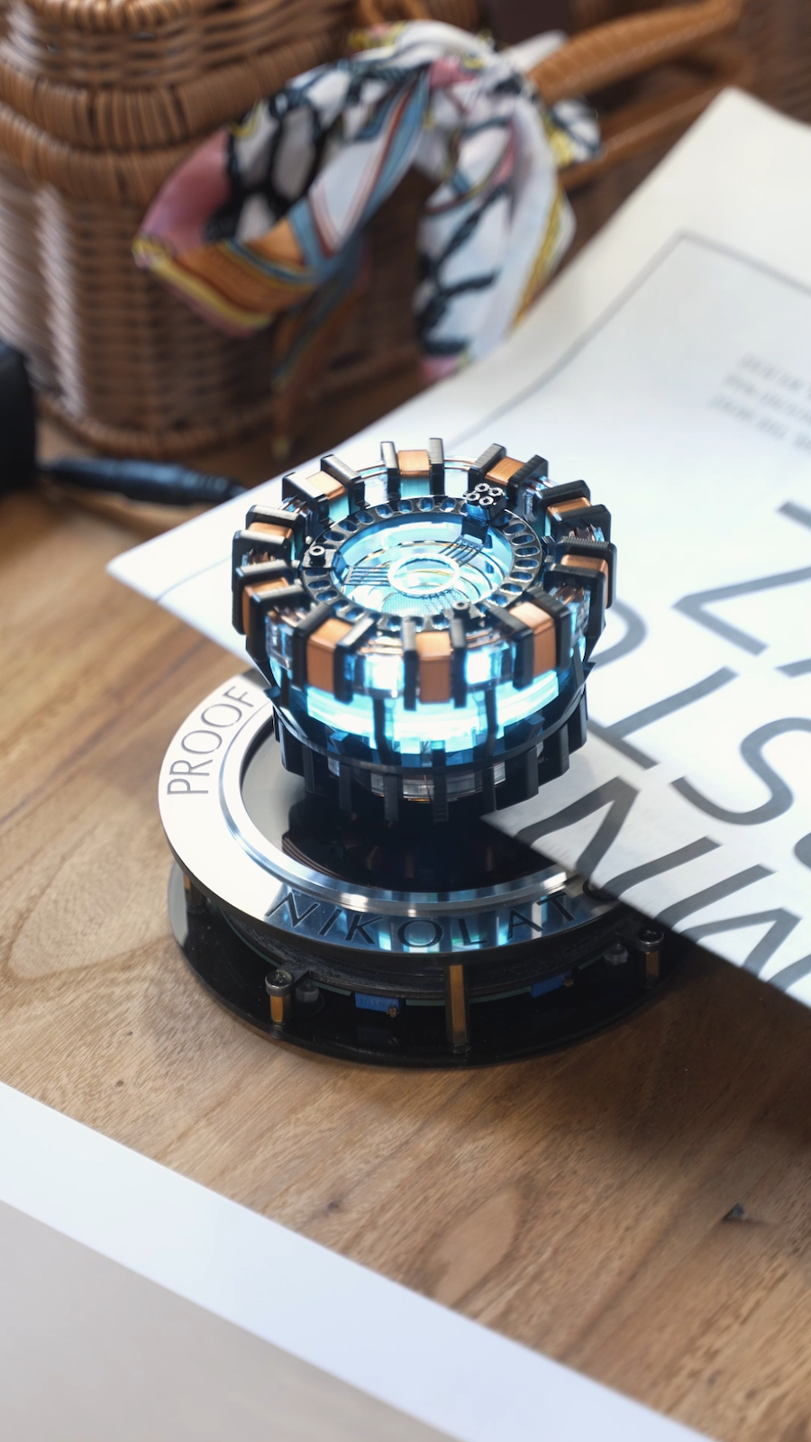 Maglev Arc Reactor - Levitating Iron Man Display for Fans & Collectors | ComfyVibes